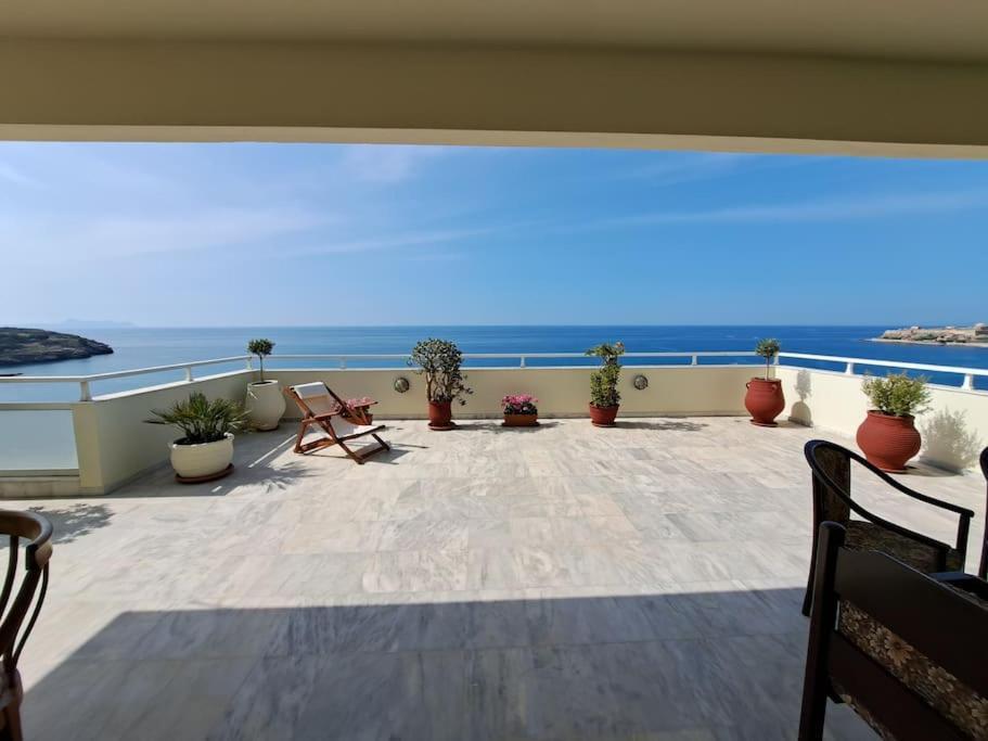 Seaview Flora'S Luxury Apartment-300Meters From The Beach Rethymno  Exterior photo