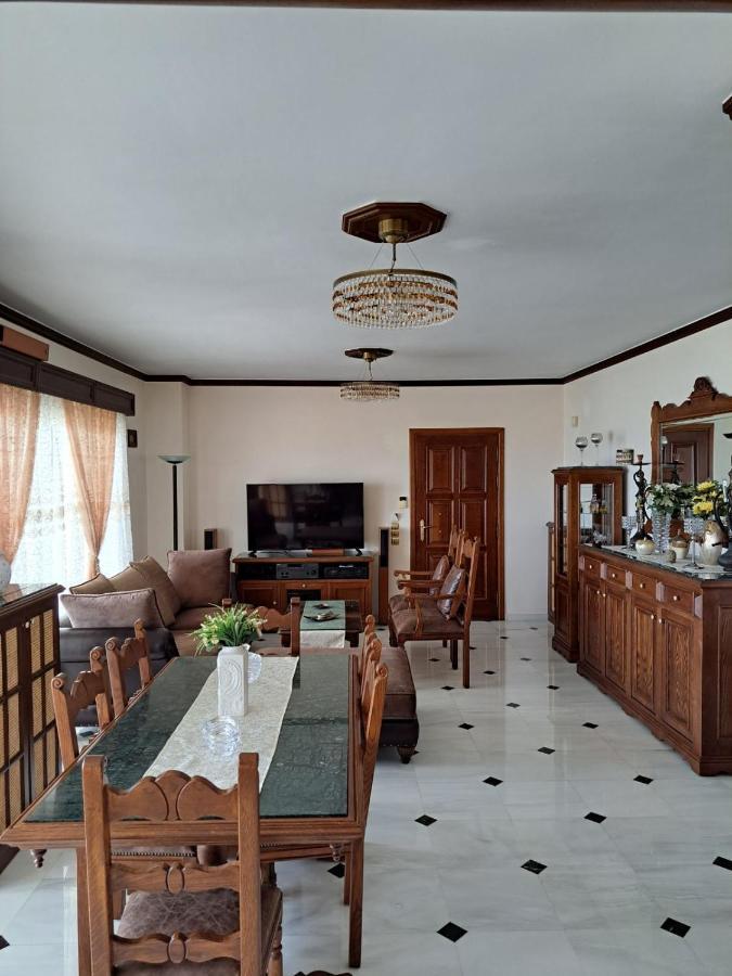 Seaview Flora'S Luxury Apartment-300Meters From The Beach Rethymno  Exterior photo