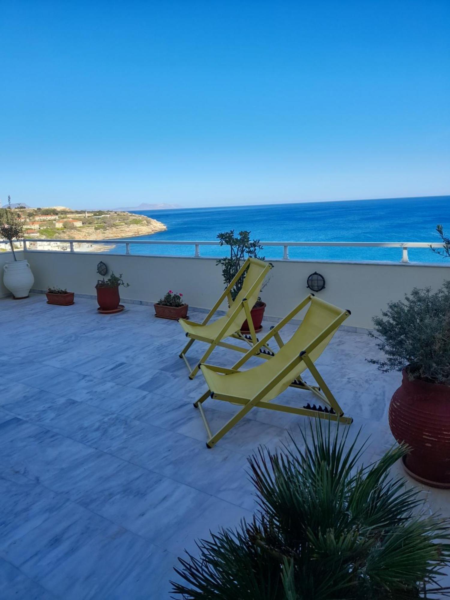 Seaview Flora'S Luxury Apartment-300Meters From The Beach Rethymno  Exterior photo
